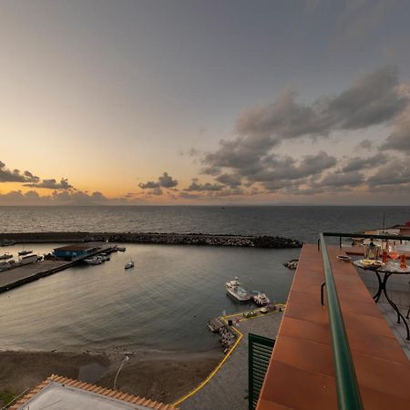 Relais Del Mare Con Terrazza Fronte Mare Free Parking Apartment Massa Lubrense Luaran gambar