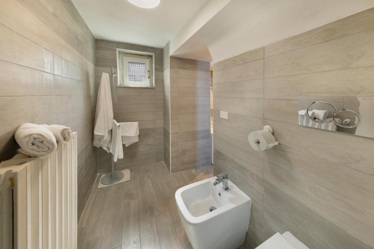 Relais Del Mare Con Terrazza Fronte Mare Free Parking Apartment Massa Lubrense Luaran gambar